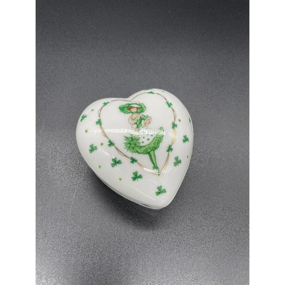 Lefton 1992 China Heart Trinket Box Green & White Girl w/Shamrocks Irish Lucky - Picture 2 of 10